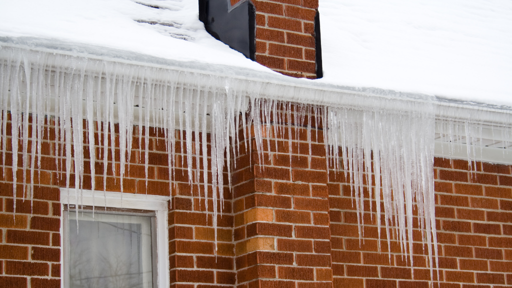 Ice Dams | Helpful Tips on How To Get Rid of Them