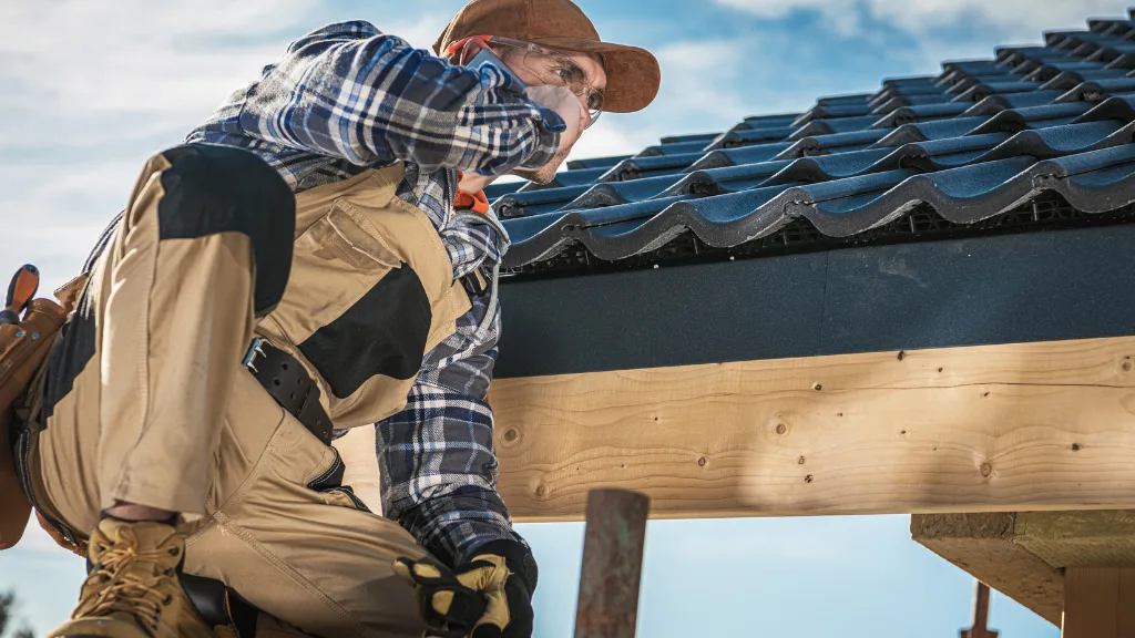 How to Reroof a House: A  Guide on Complete Tear-Off? 