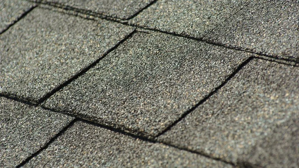 What is the Best Choice? GAF vs. CertainTeed Roofing Shingles