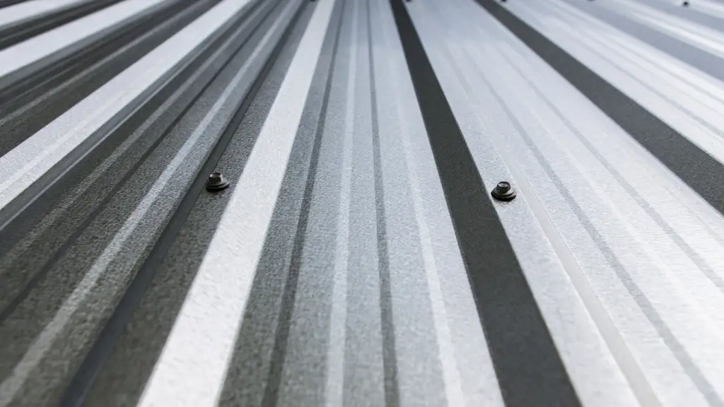 metal roof lifespan in florida