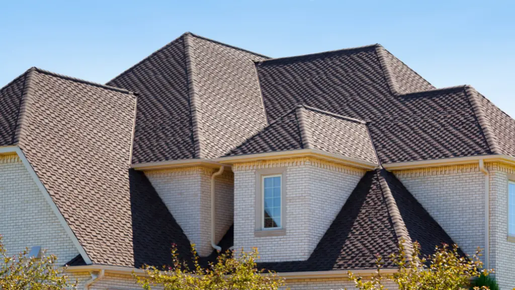 New Dimensional Asphalt Shingle Complex Roof
